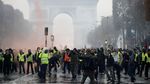 Potret Mencekam Kericuhan Demo Kenaikan BBM di Paris