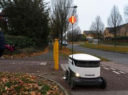 Canggih! Robot Ini Bisa Jadi Kurir Supermarket di Inggris