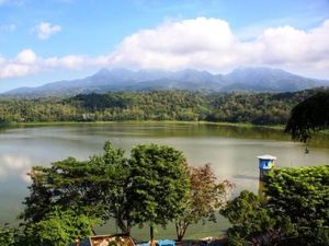 Senja nan Syahdu di Waduk Gunung Rowo Pati