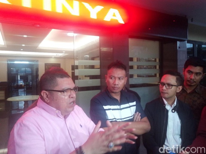 Akan Dilaporkan Angel Lelga ke Komnas Perempuan, Ini Kata Vicky Akan Dilaporkan Angel Lelga ke Komnas Perempuan, Ini Kata Vicky