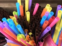 Trump Minta Pakai Sedotan Plastik Lagi, Walhi Bali: Langkah Berbahaya