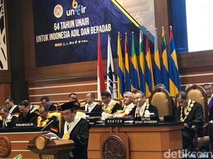Unair Kukuhkan Harry Azhar Aziz sebagai Guru Besar Ilmu Ekonomi