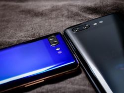 Penampilan Kece Nubia X dengan Dua Layar