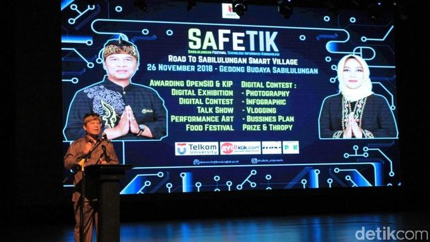 Di SAFETIK, Robot Multibahasa Ini Diminta Juga Bisa Bahasa Sunda