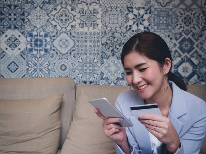 Rutin Pakai Mobile Banking Bisa Dapat Motor hingga Mobil