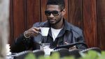 Serunya Usher Saat Makan Malam Bersama Teman hingga Sarapan Sereal