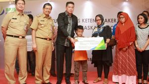 Ahli Waris Korban Pesawat Lion Air Terima Santunan BPJS TK