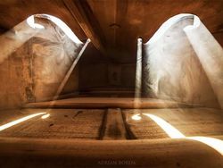 Apartemen? Bukan, Ini Foto Bagian Dalam Alat Musik