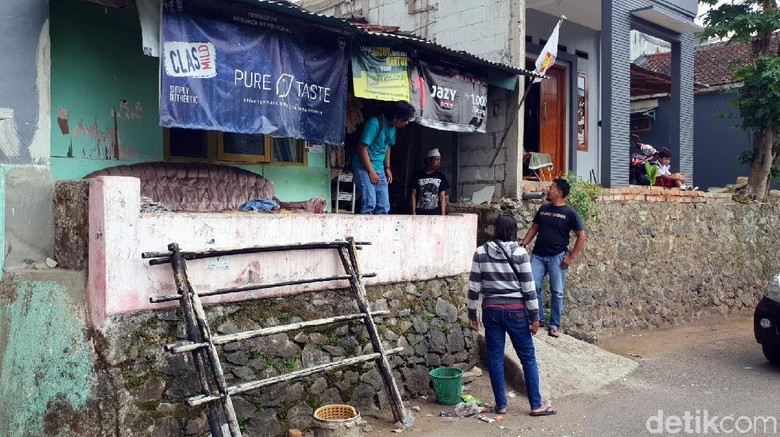 Kekerasan Geng Motor di Sukabumi Terjadi Usai Pelantikan Ketua Baru Kekerasan Geng Motor di Sukabumi Terjadi Usai Pelantikan Ketua Baru