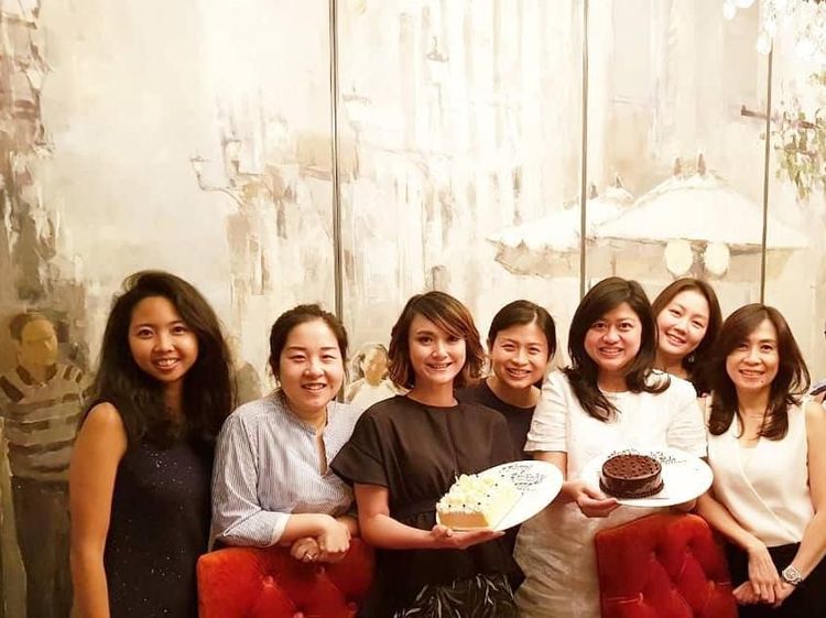 Intip Keseruan Lenna Tan Rayakan Ultah dan Makan Bareng Host Insert
