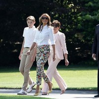 Dalam sejarah kepresidenan, Barron Trump merupakan anak lelaki pertama yang tinggal di Gedung Putih sejak 1960, setelah rezim Presiden John F. Kennedy. Foto: Getty Images