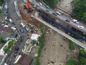 Kurangi Macet dari Arah Jakarta, Jalur Puncak Dilebarkan