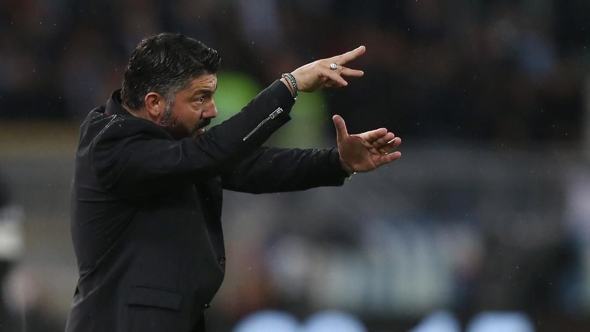 Gennaro Gattuso akan bisa menemani AC Milan dari pinggir lapangan saat menjamu Inter Milan (Paolo Bruno/Getty Images)