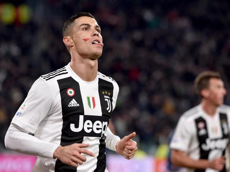 Tanda Merah di Pipi Ronaldo dan Bintang-Bintang Serie A