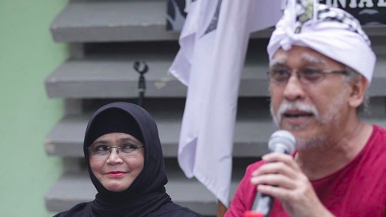 Ungkapan Cinta Iwan Fals pada Istri, Semanis Gubahannya /Foto: instagram Ungkapan Cinta Iwan Fals pada Istri, Semanis Gubahannya /Foto: instagram
