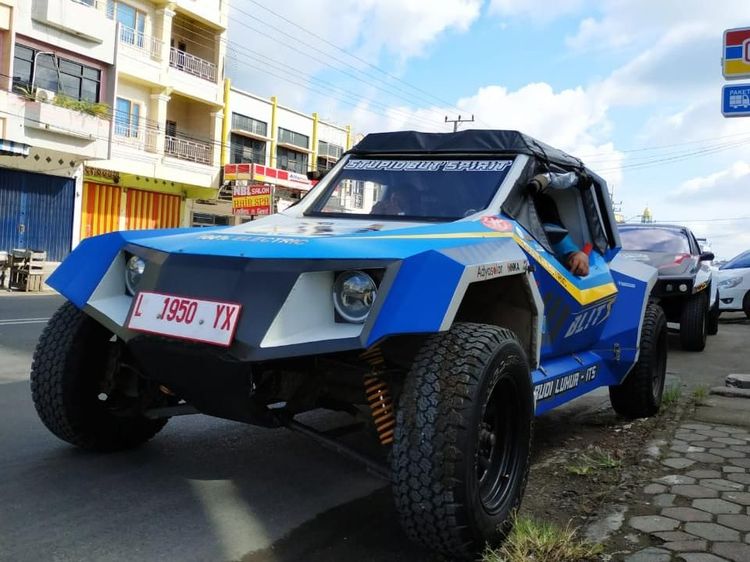 Mobil Reli Listrik ITS-UBL Tempuh 1.600 Km Keliling Indonesia