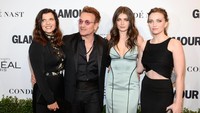 Eve Hewson merupakan anak kedua dari pasangan Bono U2 dan Ali Hewson. Kevork Djansezian/Getty Images