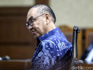 Baca Pleidoi, Kotjo Ngaku Menyesal dan Bakal Terima Vonis Hakim