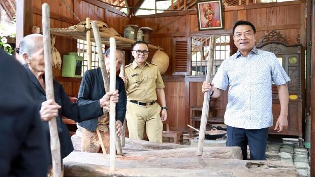 Moeldoko: Di Banyuwangi Seperti Nikmati Bali dengan Harga Rupiah
