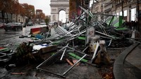 Presiden Prancis Emmanuel Macron menegaskan tak ada tempat bagi yang melakukan kekerasan di negaranya. (Foto: Dok. REUTERS/Benoit Tessier)