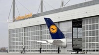 Tim Bandara Munich mengerti akan besarnya pesawat tersebut dan terbatasnya tempat bernaung. Inilah pesawat Airbus A380 yang dimaksud (Munich Airport/CNN Travel)  