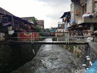 Banjir Rendam Ratusan Rumah di Astanaanyar Bandung