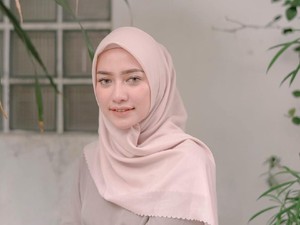 Jenis Kain Jilbab Umama