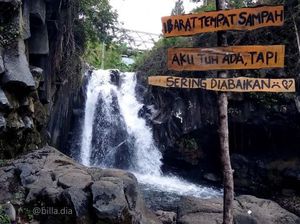 Sigeong, Curug di Bawah Jembatan yang Sering Terabaikan