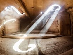 Apartemen? Bukan, Ini Foto Bagian Dalam Alat Musik