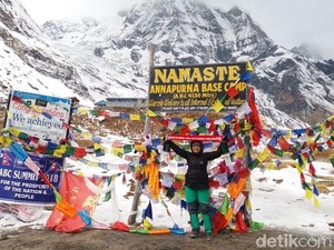 Kisah Eka Rahmawati, ASN Salatiga Taklukkan Annapurna Base Camp Nepal
