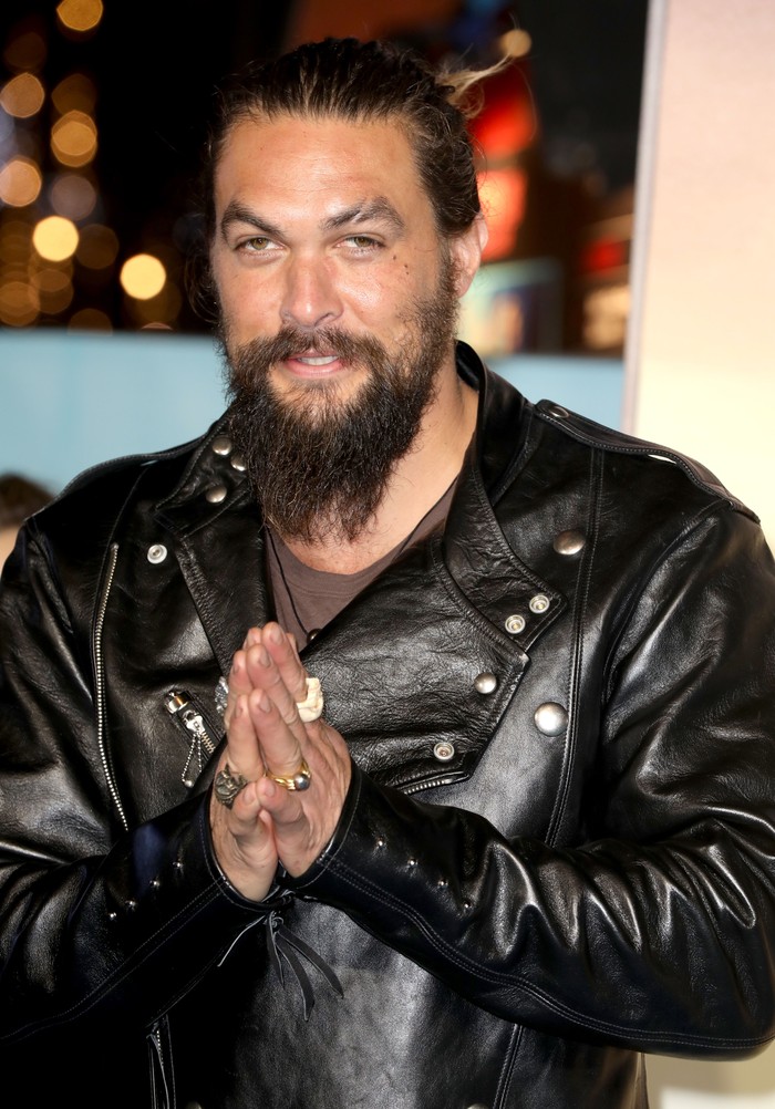 LONDON, ENGLAND - NOVEMBER 26:  Jason Momoa attends the Aquaman world premiere at Cineworld Leicester Square on November 26, 2018 in London, England. (Photo by Tristan Fewings/Getty Images)