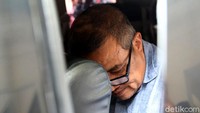 Ketua DPRD Buton Selatan, La Usman, tertangkap polisi karena terjerat kasus narkoba. Ia pun mengakui telah menggunakan barang haram itu sejak setahun lalu.