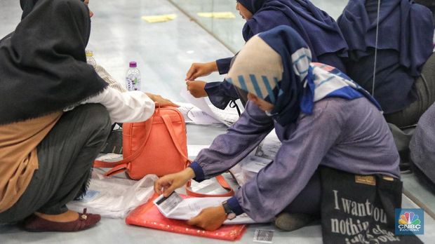3 Kartu Meluncur, Jokowi Jadi Gaji Pengangguran di 2020?