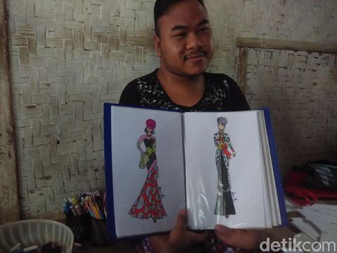 Rahmat Hidayat kedatangan tamu spesial. Pria difabel yang jago mendesain ini dikunjungi Anne Avantie.