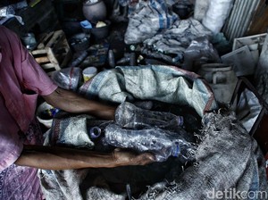 Malaysia Berani Kirim Balik Sampah Plastik Impor, Bagaimana dengan RI?