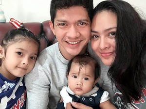 Peluk Rindu Anak Iko Uwais Setelah 4 Bulan Tak Bertemu Sang Ayah