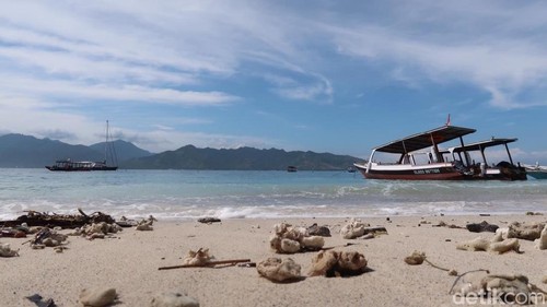pantai gili air