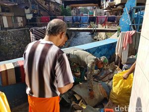 Trauma Banjir, Warga Astanaanyar Bandung Harapkan Solusi