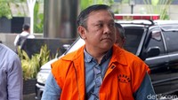 Remigo diketahui diperiksa sebagai saksi untuk dugaan kasus suap terkait proyek-proyek di Dinas Pekerjaan Umum dan Perumahan Rakyat (PUPR) Kabupaten Pakpak Bharat Tahun Anggaran 2018.