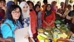 Cantiknya Novita Hardani, Istri Gus Ipin yang Doyan Hotpot