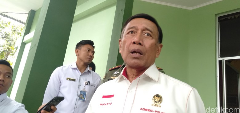 Wiranto: Dulu 212 Sasarannya Ahok, Sekarang Sudah Tak Relevan Wiranto: Dulu 212 Sasarannya Ahok, Sekarang Sudah Tak Relevan
