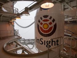 Yuk Lihat Kiriman Potret Robot InSight dari Mars