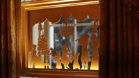 Sebuah siluet Presiden AS Thomas Jefferson bermain biola untuk keluarganya terpasang di jendela Ruang Vermeil, salah satu ruangan di Gedung Putih. Ornamen dengan warna emas menghiasi sisi-sisi ruangan di Gedung Putih dan membuatnya terkesan mewah.