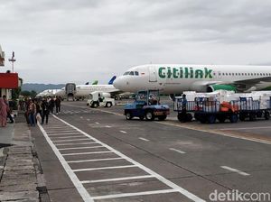 Aspal Landasan Terkikis, Bandara Adisutjipto Tutup Sementara