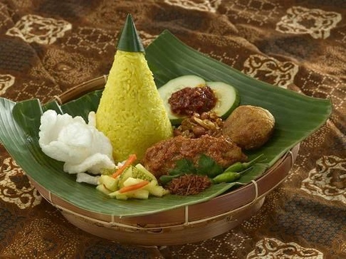 Cara Membuat Nasi Kuning Spesial Dan Gurih