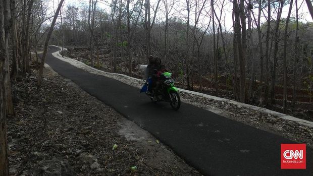 Mencari Pantai Wohkudu 