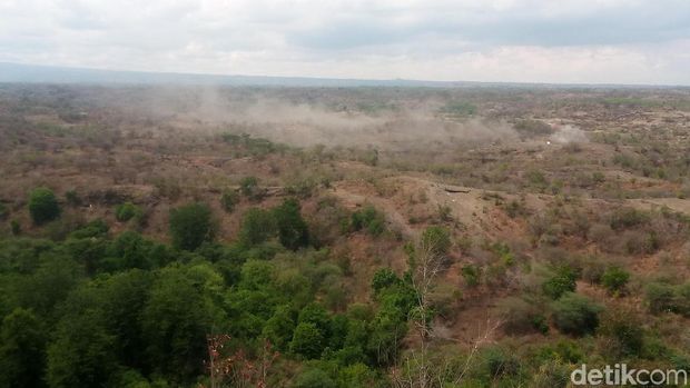 TNI Latihan Tempur di Situbondo, F-16 hingga Kapal Perang Diterjunkan