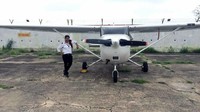 Saat ini, 12 persen pilot di India adalah perempuan. Jumlah ini adalah yang tertinggi di dunia. Sebanyak 2.600 wanita di India telah menerbangan pesawat pribadi, pilot angkatan laut dan helikopter. (CNN Travel/NOAH SEELAM/AFP/AFP/Getty Images)