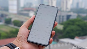 Ponsel Magic 2 Akan menjalankan Magic UI 2.0 berbasis Android Pie.  Foto: Adi Fida Rahman/detikINET