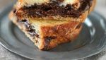 Siapa Mau Sarapan Roti Bakar Cokelat yang Legit Ini?